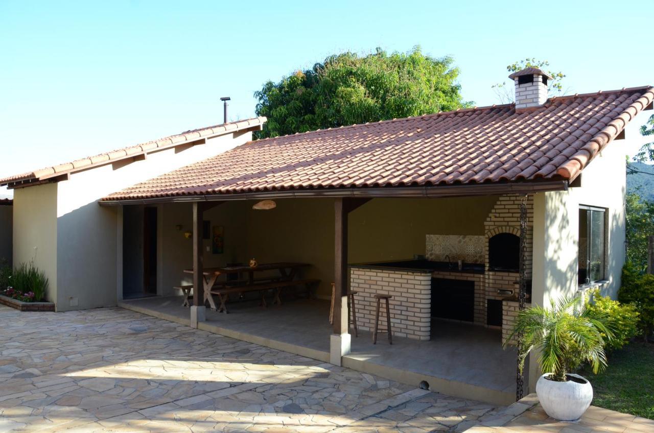Villa Casa Em Penedo à Penedo  Extérieur photo